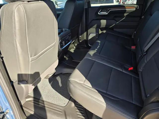 2026 GMC Sierra 2500HD Crew Cab, Standard Bed, Denali, 4WD