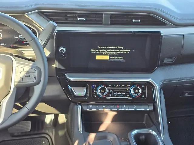 2026 GMC Sierra 2500HD Crew Cab, Standard Bed, Denali, 4WD