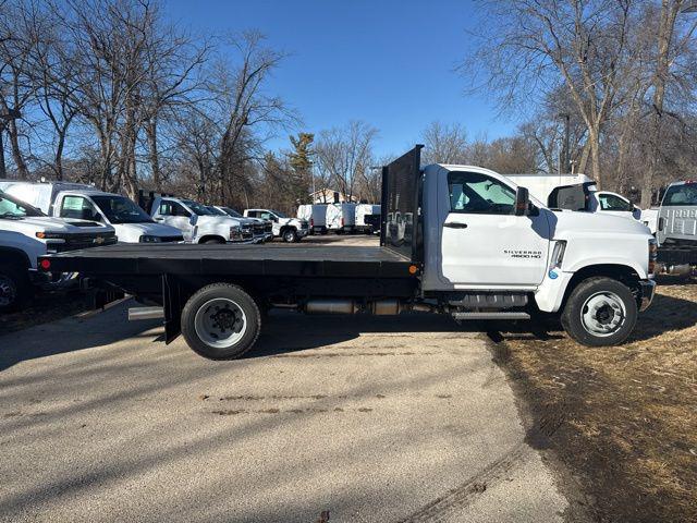 2024 Chevrolet Silverado 6500HD 1WT