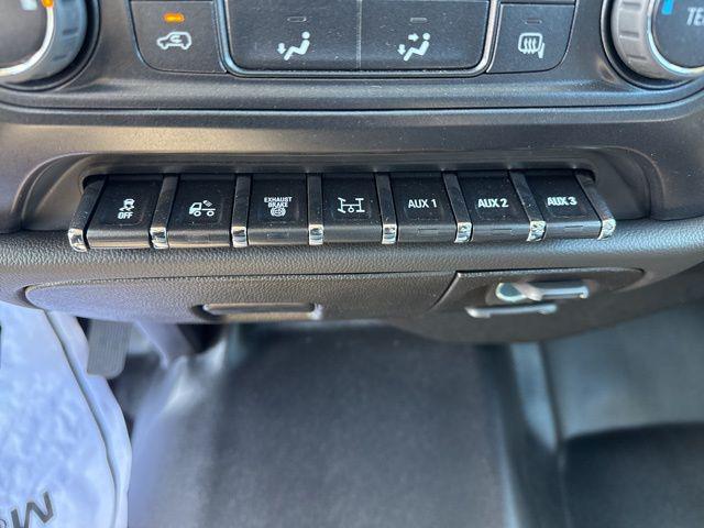 2024 Chevrolet Silverado 6500HD 1WT