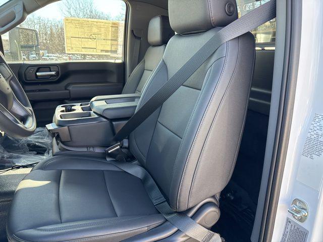 2025 Chevrolet Silverado 3500HD Work Truck