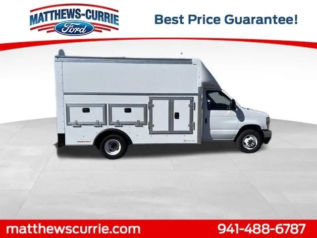 2026 Ford E-350 Cutaway E-Series Cutaway