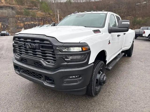 2026 Ram 3500 Tradesman Crew Cab 4x4 8' Box