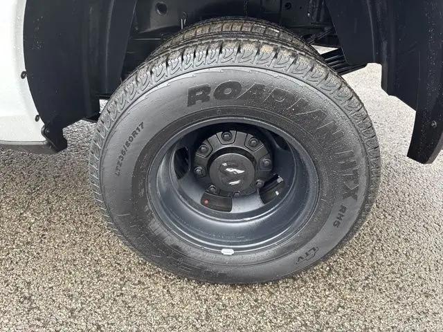 2026 Ram 3500 Tradesman Crew Cab 4x4 8' Box