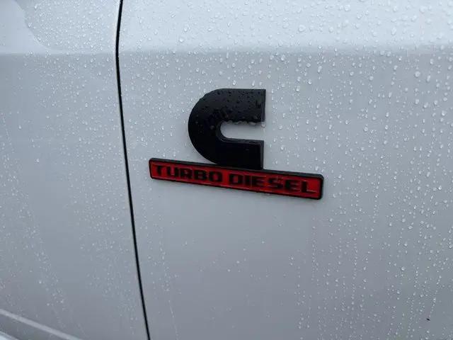 2026 Ram 3500 Tradesman Crew Cab 4x4 8' Box