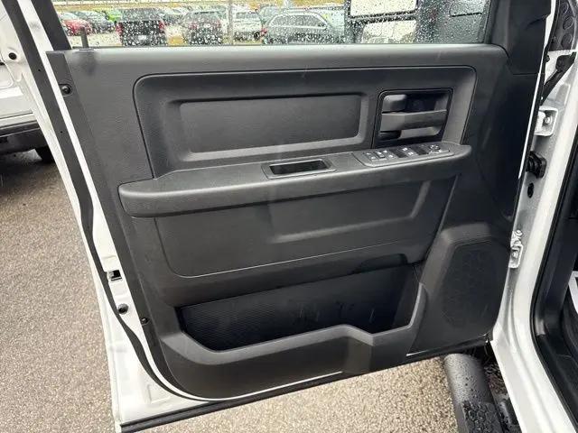 2026 Ram 3500 Tradesman Crew Cab 4x4 8' Box