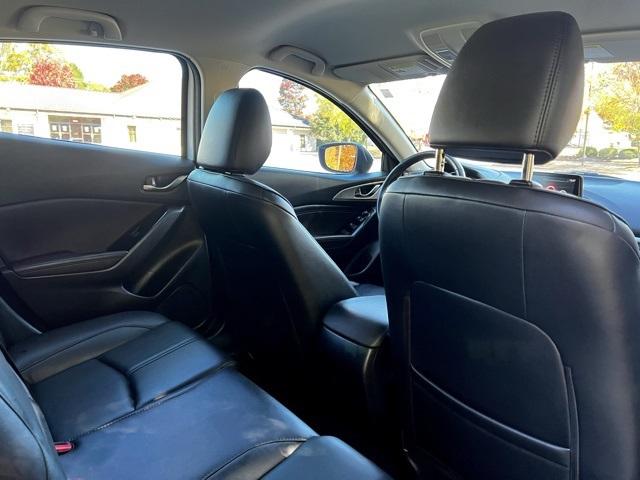 2018 Mazda Mazda3 Touring