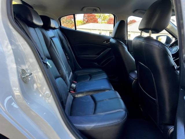 2018 Mazda Mazda3 Touring