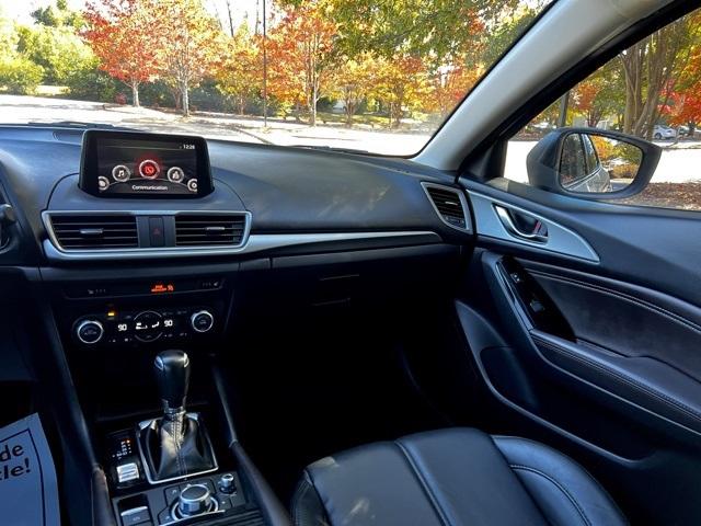 2018 Mazda Mazda3 Touring
