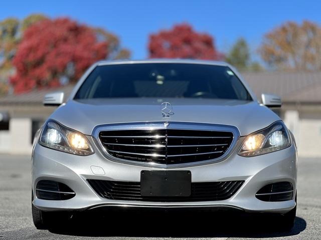 2016 Mercedes-Benz E 350 4dr Sdn E 350 Luxury 4MATIC