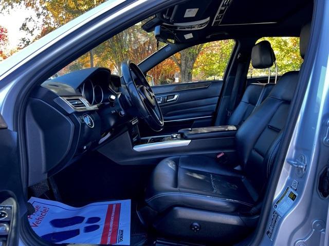 2016 Mercedes-Benz E 350 4dr Sdn E 350 Luxury 4MATIC