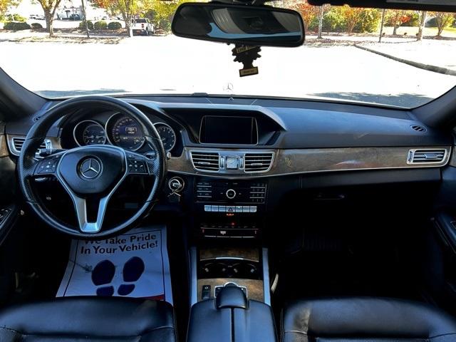 2016 Mercedes-Benz E 350 4dr Sdn E 350 Luxury 4MATIC