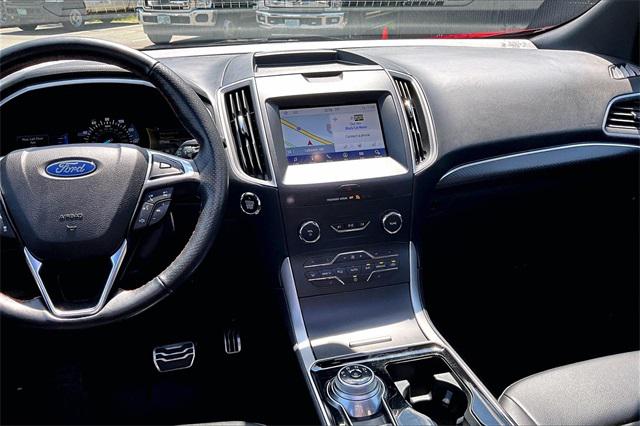 2020 Ford Edge ST Line
