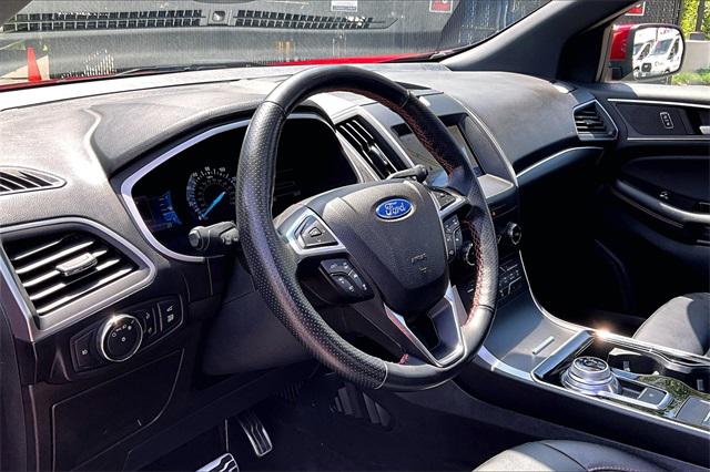 2020 Ford Edge ST Line