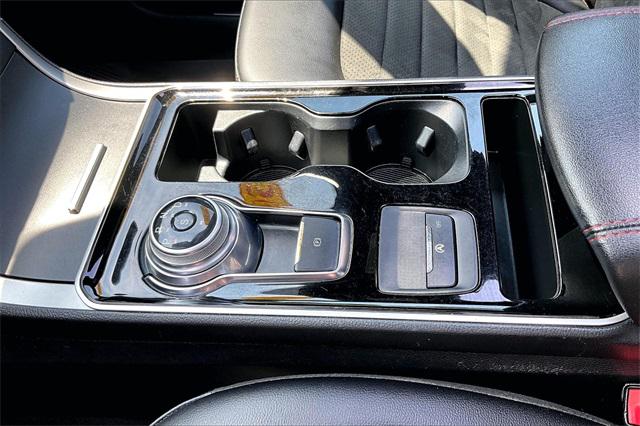 2020 Ford Edge ST Line