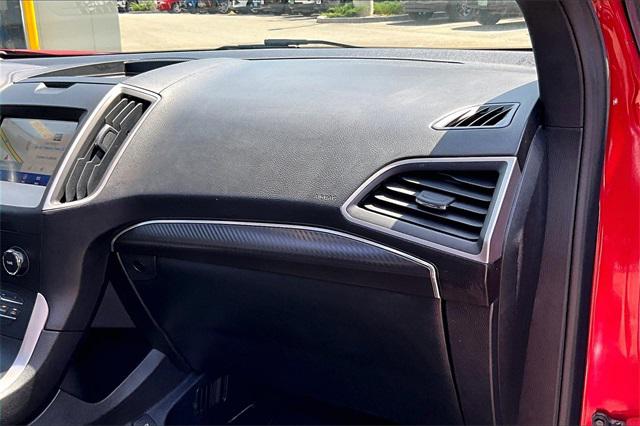2020 Ford Edge ST Line