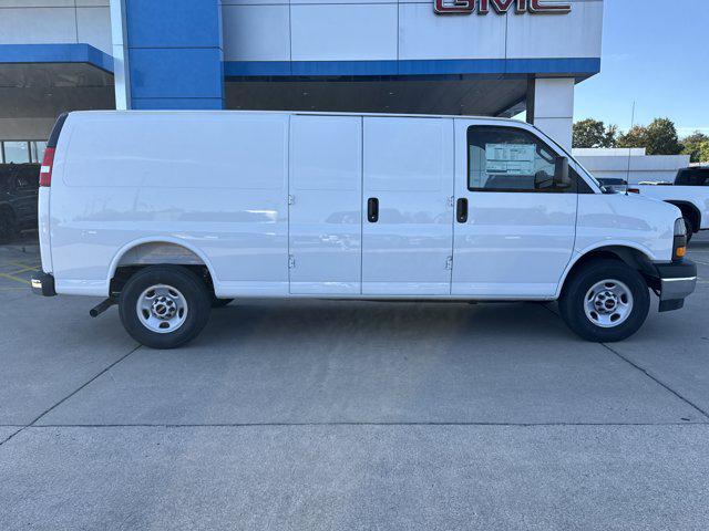 2025 GMC Savana Cargo RWD 2500 Extended Wheelbase Work Van