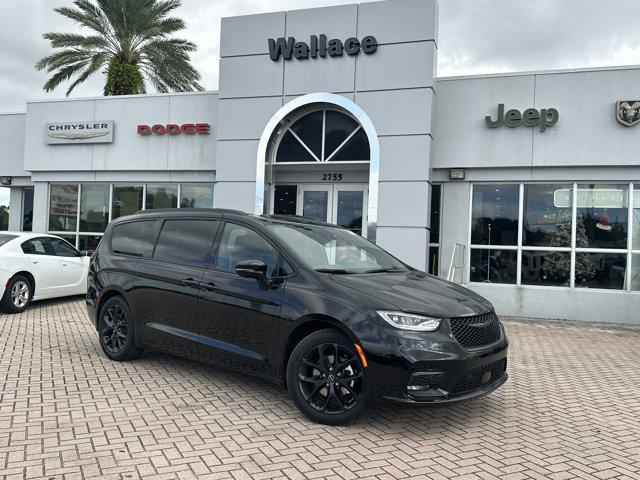 2026 Chrysler Pacifica Limited for sale in Stuart, FL