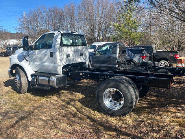 2026 Ford F-750 Base