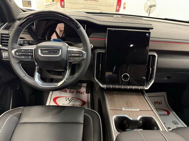 2026 GMC Acadia Denali FWD