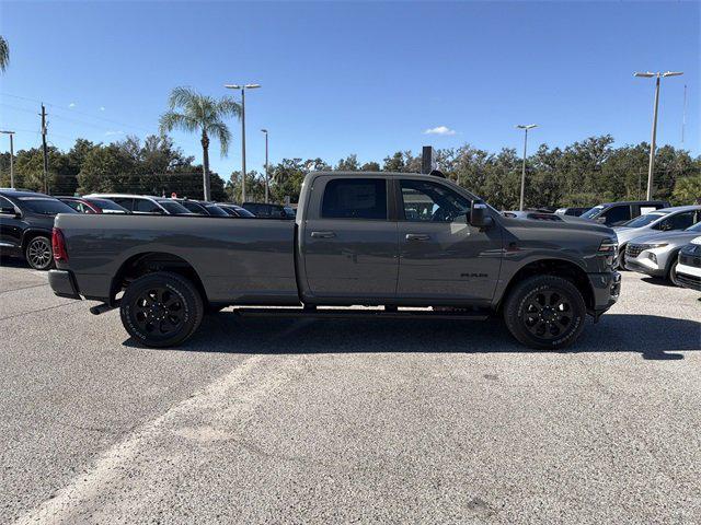 2026 RAM Ram 3500 RAM 3500 LARAMIE CREW CAB 4X4 8 BOX