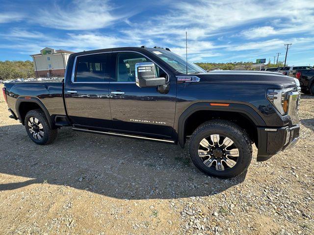 2026 GMC Sierra 2500HD Crew Cab, Standard Bed, Denali, 4WD