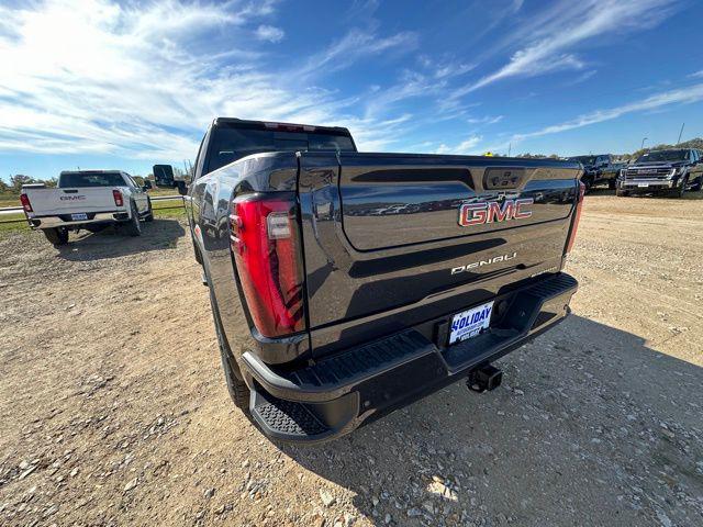 2026 GMC Sierra 2500HD Crew Cab, Standard Bed, Denali, 4WD