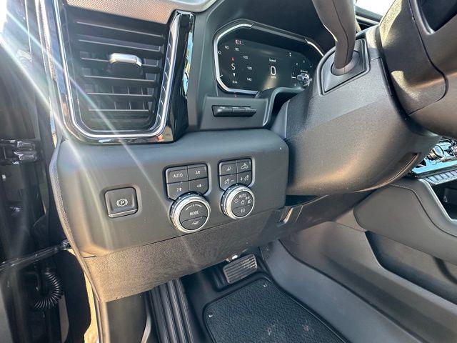 2026 GMC Sierra 2500HD Crew Cab, Standard Bed, Denali, 4WD