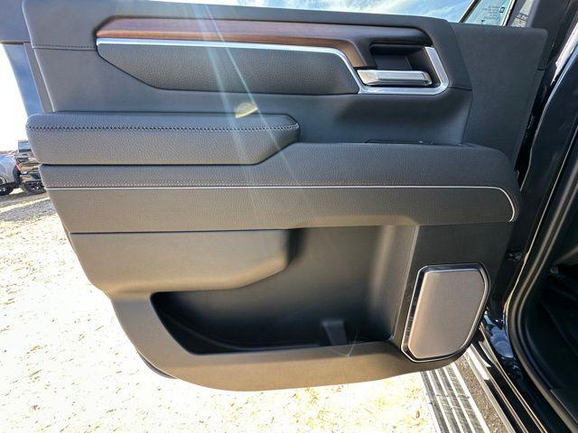 2026 GMC Sierra 2500HD Crew Cab, Standard Bed, Denali, 4WD