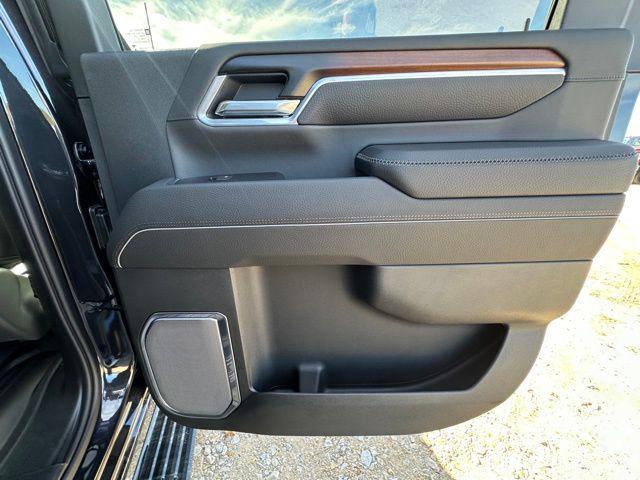 2026 GMC Sierra 2500HD Crew Cab, Standard Bed, Denali, 4WD