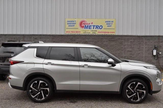 2024 Mitsubishi Outlander SE Black Edition S-AWC