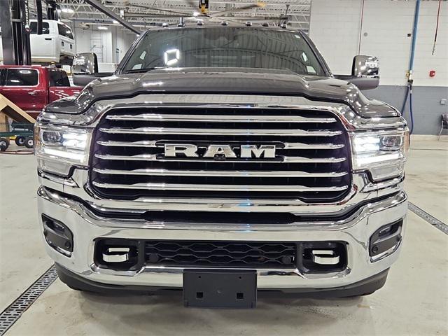 2024 RAM 3500 Limited Longhorn Crew Cab 4x4 64 Box