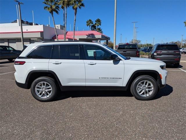 2025 Jeep Grand Cherokee GRAND CHEROKEE LAREDO X 4X2 2025 Jeep Grand Cherokee GRAND CHEROKEE LAREDO X 4X2