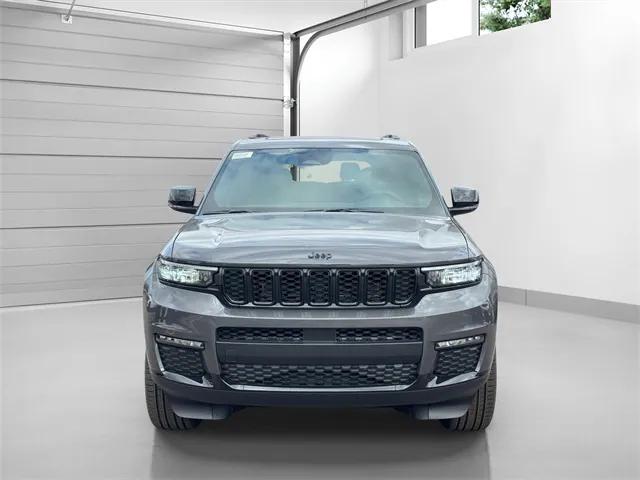 2025 Jeep Grand Cherokee L Limited 4x4 2025 Jeep Grand Cherokee L Limited 4x4