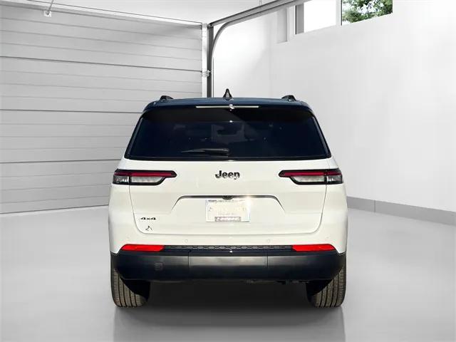 2025 Jeep Grand Cherokee L Limited 4x4 2025 Jeep Grand Cherokee L Limited 4x4