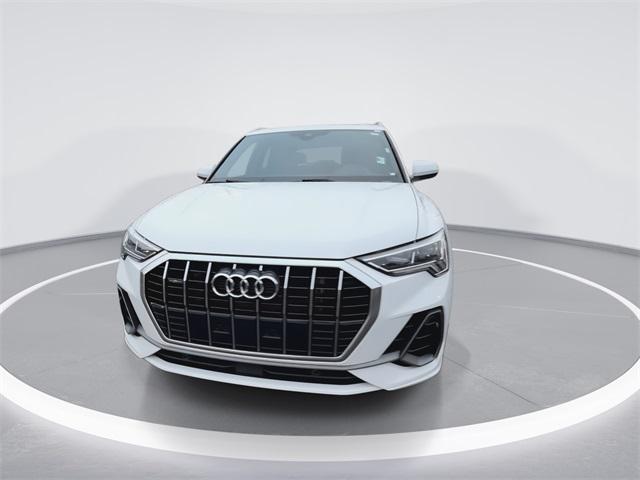 2023 Audi Q3 Premium 45 TFSI S line quattro Tiptronic