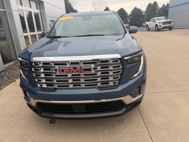 2025 GMC Acadia AWD Denali 2025 GMC Acadia AWD Denali