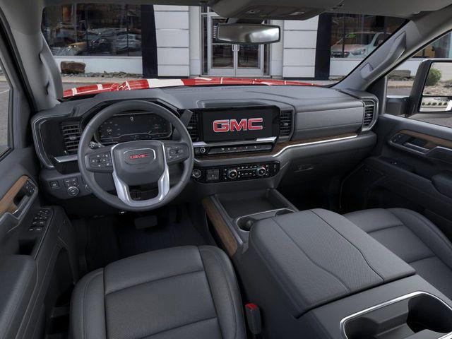2026 GMC Sierra 2500HD Crew Cab, Standard Bed, SLT, 4WD
