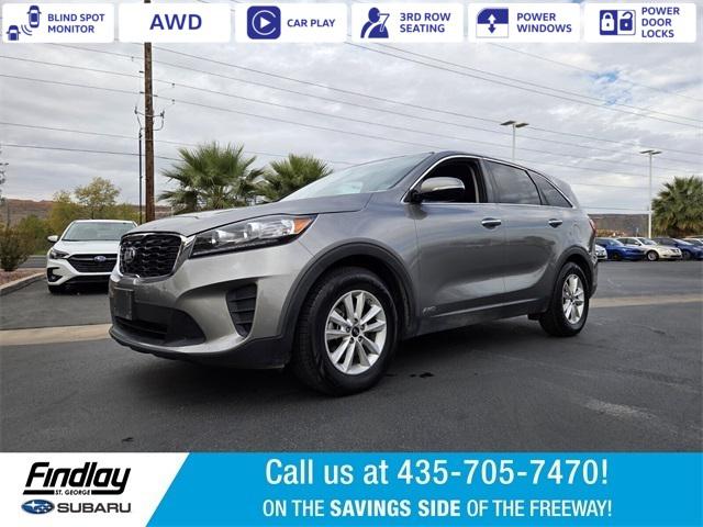 2019 Kia Sorento LX's photo