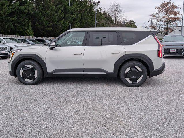 2026 Kia EV9 Light Long Range