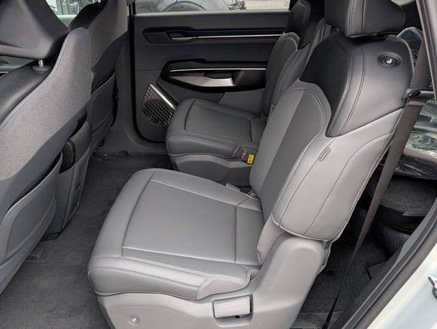 2026 Kia EV9 Light Long Range