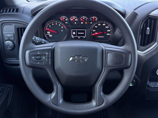 2026 Chevrolet Silverado 1500 2WD Crew Cab Short Bed Custom