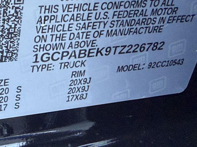 2026 Chevrolet Silverado 1500 2WD Crew Cab Short Bed Custom