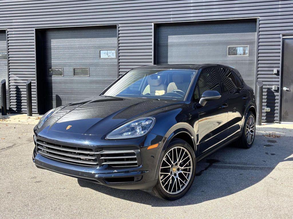 /2022 Porsche Cayenne
