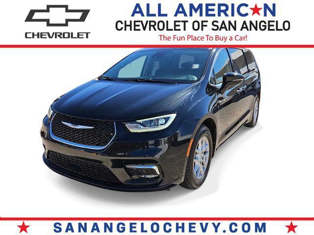 2022 Chrysler Pacifica Touring L for sale in San Angelo, TX