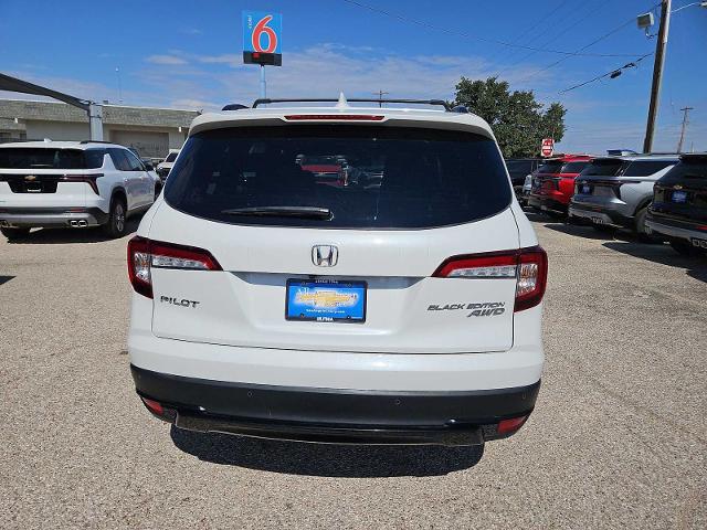 2022 Honda Pilot AWD Black Edition