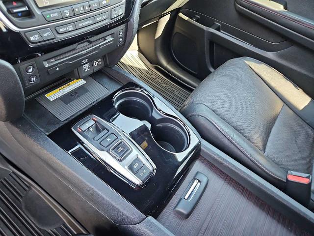 2022 Honda Pilot AWD Black Edition