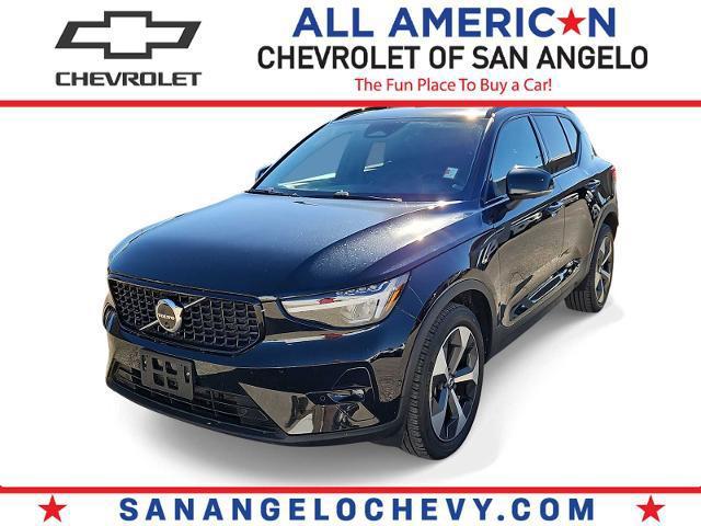 2023 Volvo XC40 B4 Ultimate Dark Theme for sale in San Angelo, TX