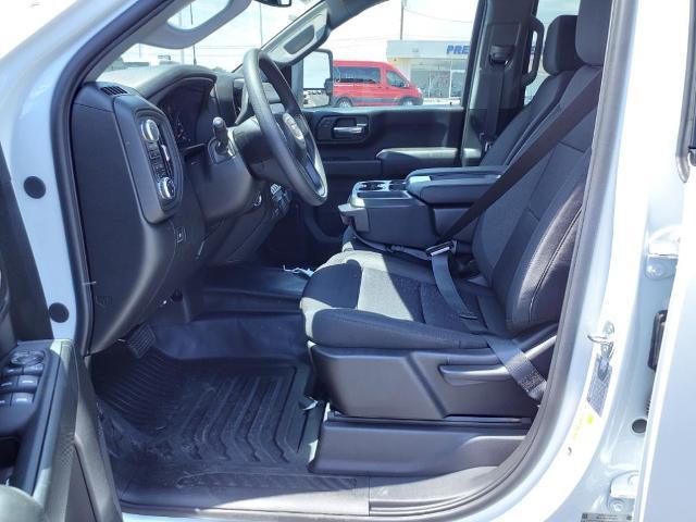 2024 GMC Sierra 2500HD 4WD Crew Cab Standard Bed Pro