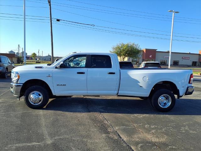 2022 Ram 3500 Big Horn Crew Cab 4x4 8' Box